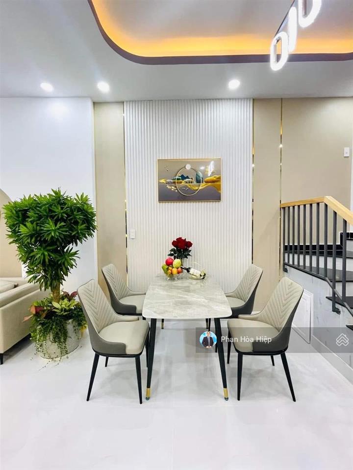 Bán gấp hxh phạm phú thứ, 4 tầng btct, 65m2 ngang hiếm 5m, có sân thượng 4pn, 5wc, nội thất châu âu