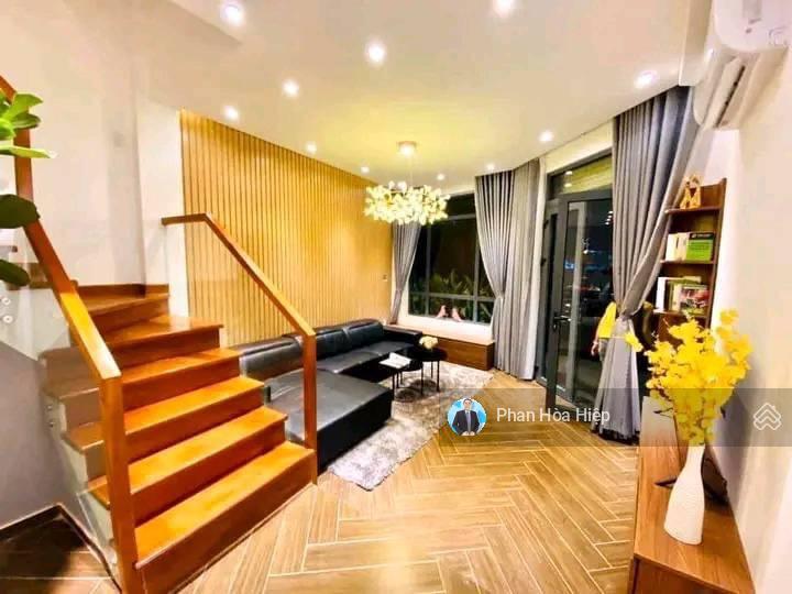 Nhà khu bình phú, 4 x 16, 4 tầng btct 4pn 5wc, có sân thượng, kế st mega, tiện mở vp cty