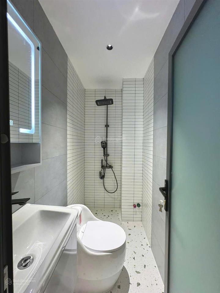 Nhà mới xây hxh 8m phạm phú thứ, 4 tầng btct, 4pn 4 wc, có sân thượng, gần chợ bình tiên,