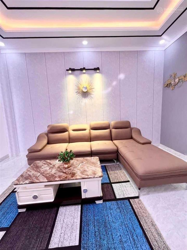 Nhà hxh đặng nguyên cẩn, 64m2, 4 tầng btct 4pn 4 wc, kế bên chợ phú lâm, vài căn ra mặt tiền