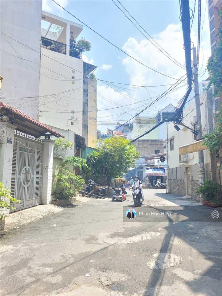 Nhà đẹp do kts thiết kế ngay cư xá phú lâm a, 80m2, 6 tầng btct, 6pn,có thang máy,kế trường lam sơn