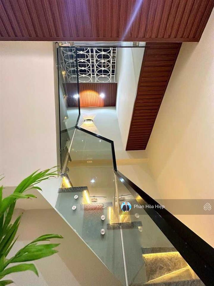 Nhà mới ở liền hậu giang 48m2 3 tầng btct 4pn hàng xóm thân thiện