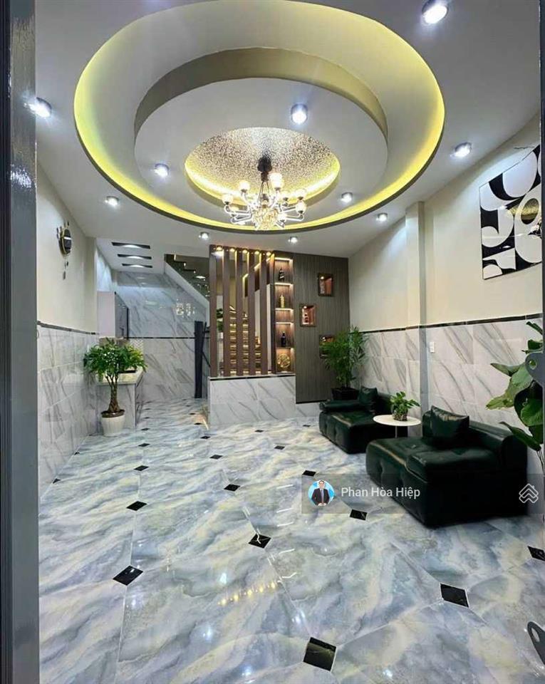 Nhà mới ở liền hậu giang 48m2 3 tầng btct 4pn hàng xóm thân thiện