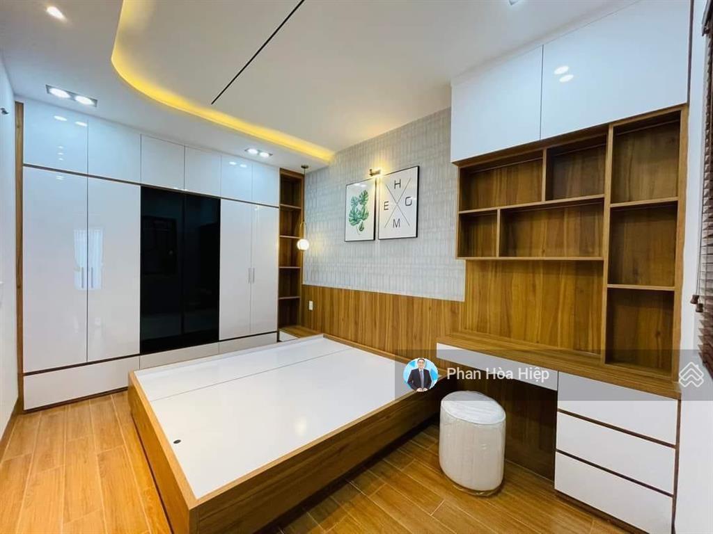 Nhà hxh mới xây nguyễn văn luông 48m2, 4 tầng btct, 4pn 5wc, có hẻm hậu sau nhà, ngay cv bình phú