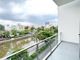 Cho thuê studio ban công lớn 35m2 view công viên nhiêu lộc. máy giặt riêng. giảm 1 tr/tháng