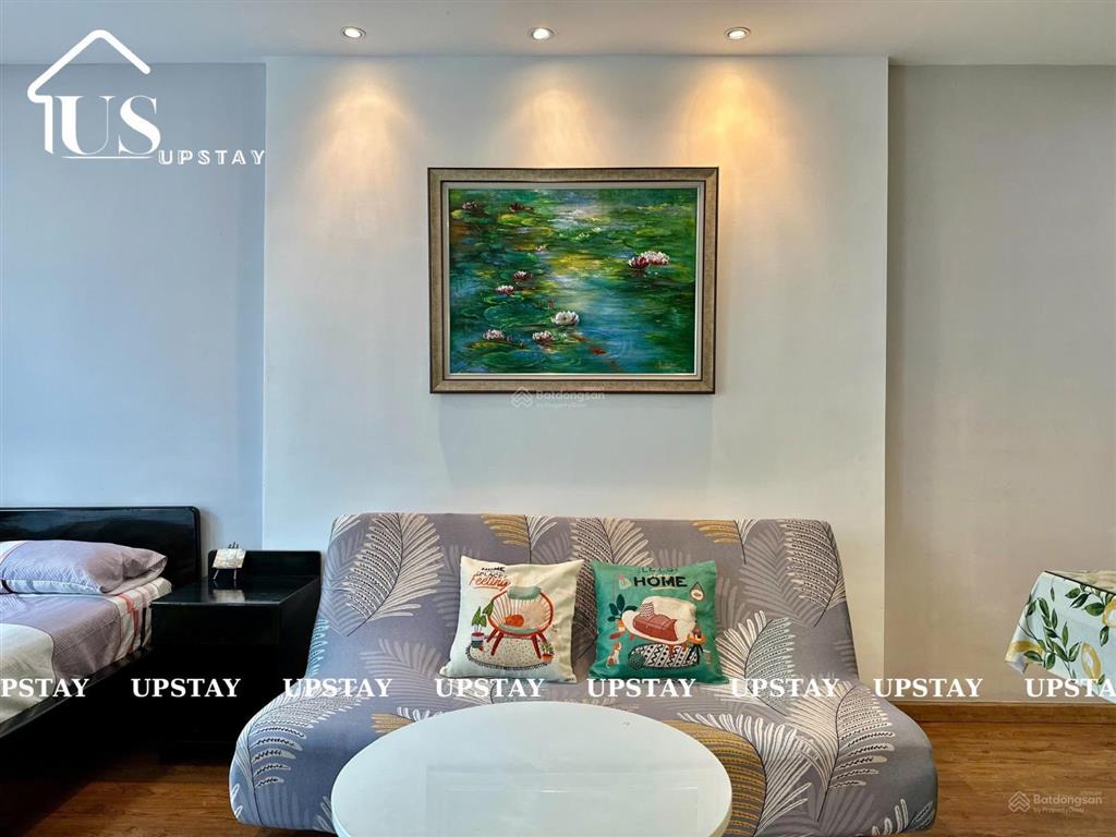 Cho thuê phòng 50m2 có sân vườn mặt tiền hoàng sa, tân định. đầy đủ tiện nghi cao cấp