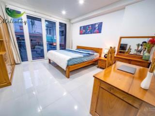 Chính chủ cho thuê studio tách bếp ban công lớn full tiện nghi ngay ký con. giá hạt dẻ