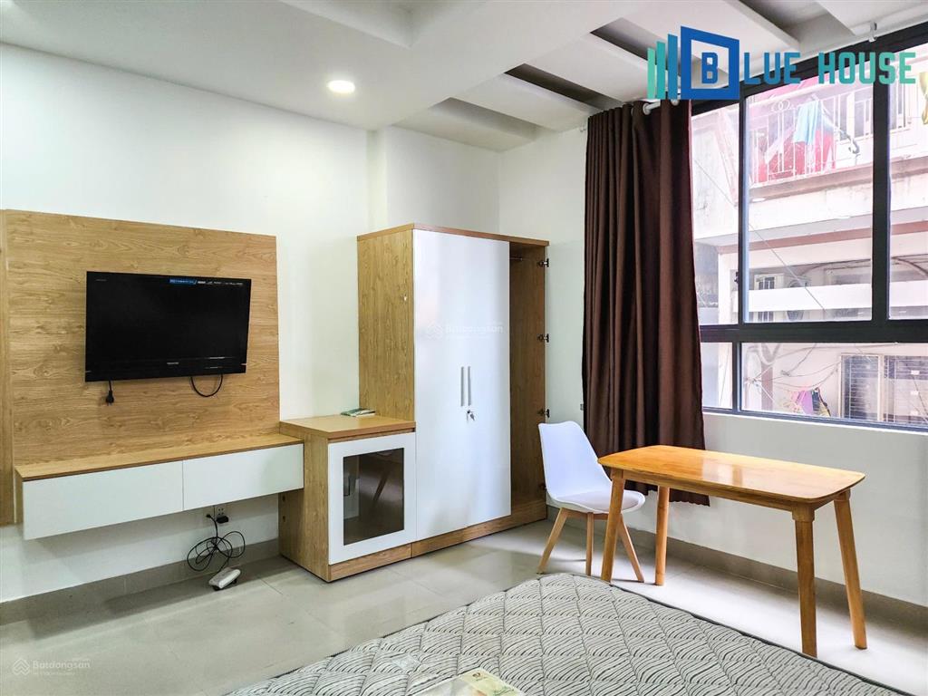 Chính chủ cho thuê 1pn + studio tách bếp full tiện nghi ngay cầu lê văn sỹ. giảm 500k/th