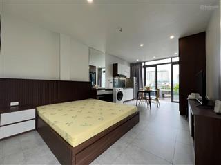 Cho thuê studio ban công tách bếp siêu rộng 4050m2 view sông mặt tiền võ văn kiệt q1. nuôi pet ok