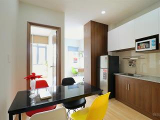 Cho thuê 2pn 2wc balcony thang máy full tiện nghi cao cấp ngay cô bắc  cô giang, q1. giảm 1tr/th