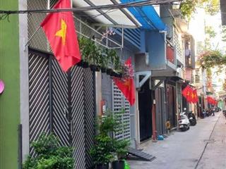 Bán nhà 48m2, 5 tầng THANG MÁY, đường Lê Văn Lương, ngõ rộng thông thoáng, hơn 11 tỷ