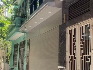 GARA Oto, Thang máy, nhà mới MẠC THÁI TỔ, ngõ thông kinh doanh, hơn 19 tỷ