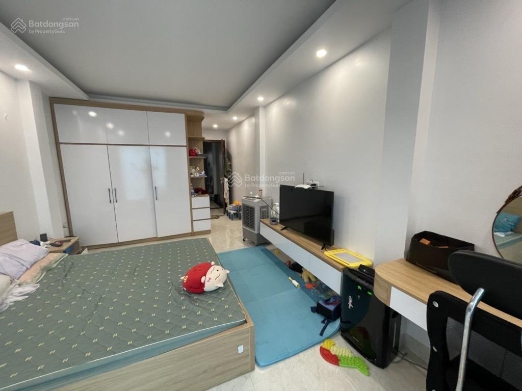 Cần bán gấp nhà lê văn lương, gara ô tô 7 chỗ, 2 thoáng, gần phố, nội thất mới, 62m2, hơn 19 tỷ