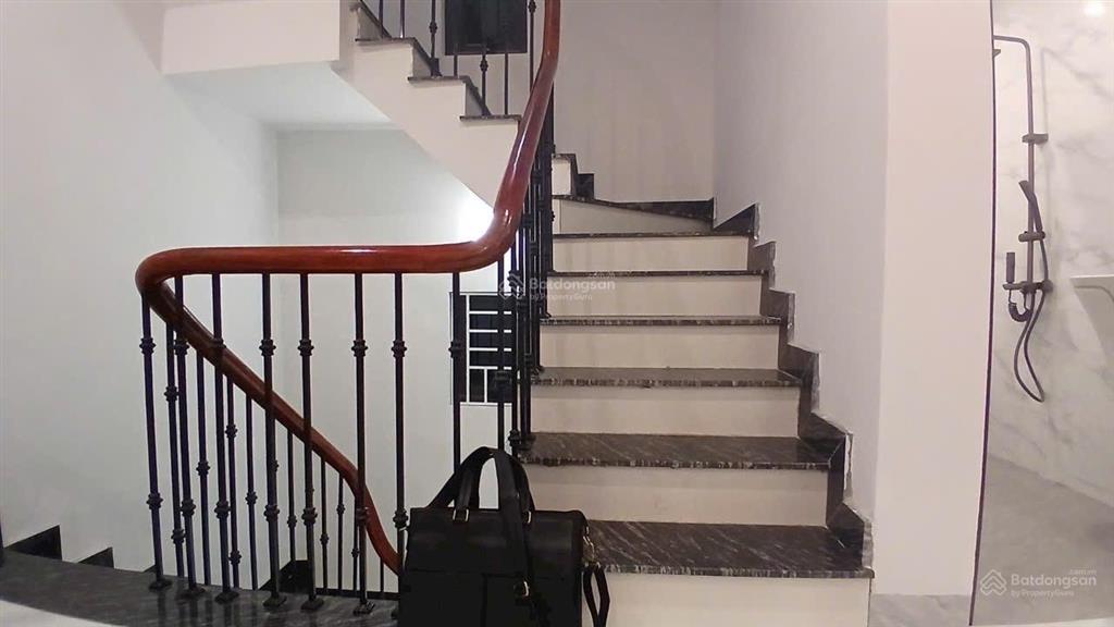Cần bán gấp nhà nguyễn thị định, lô góc, mặt tiền rộng, ô tô đỗ cửa, full nội thất, 14 tỷ
