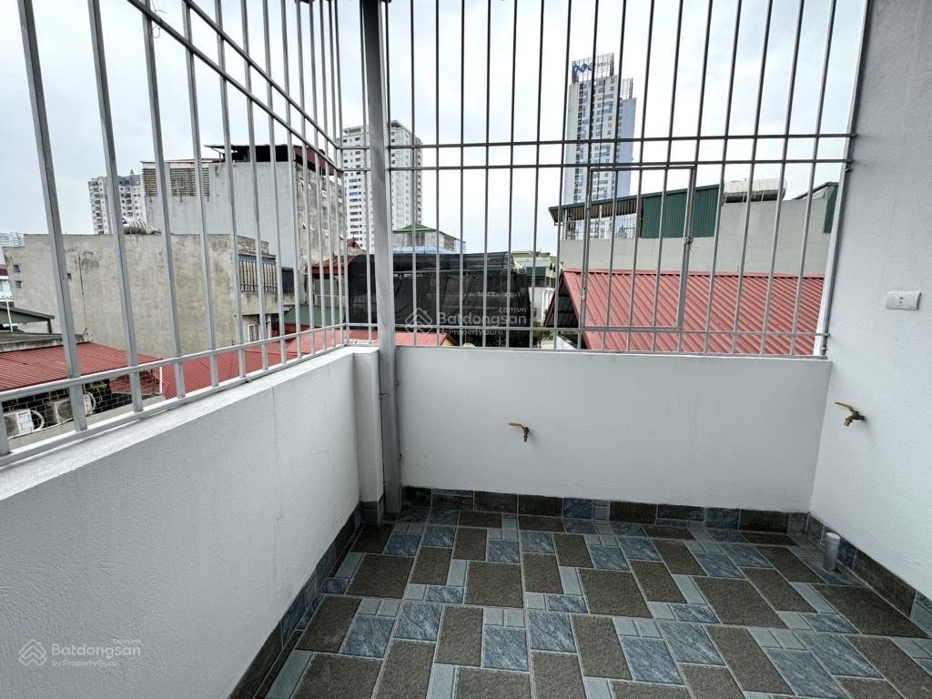 Bán nhà lê văn lương, lô góc, ô tô đỗ cửa, nhà mới gần phố, 45m2, hơn 13 tỷ