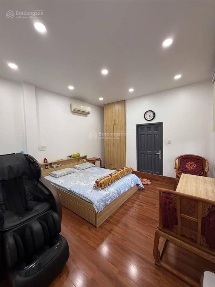 Bán nhà lô góc, mặt tiền rộng, view thoáng vĩnh viễn ở hoàng đạo thúy, ở ngay, 42m2, nhỉnh 14 tỷ