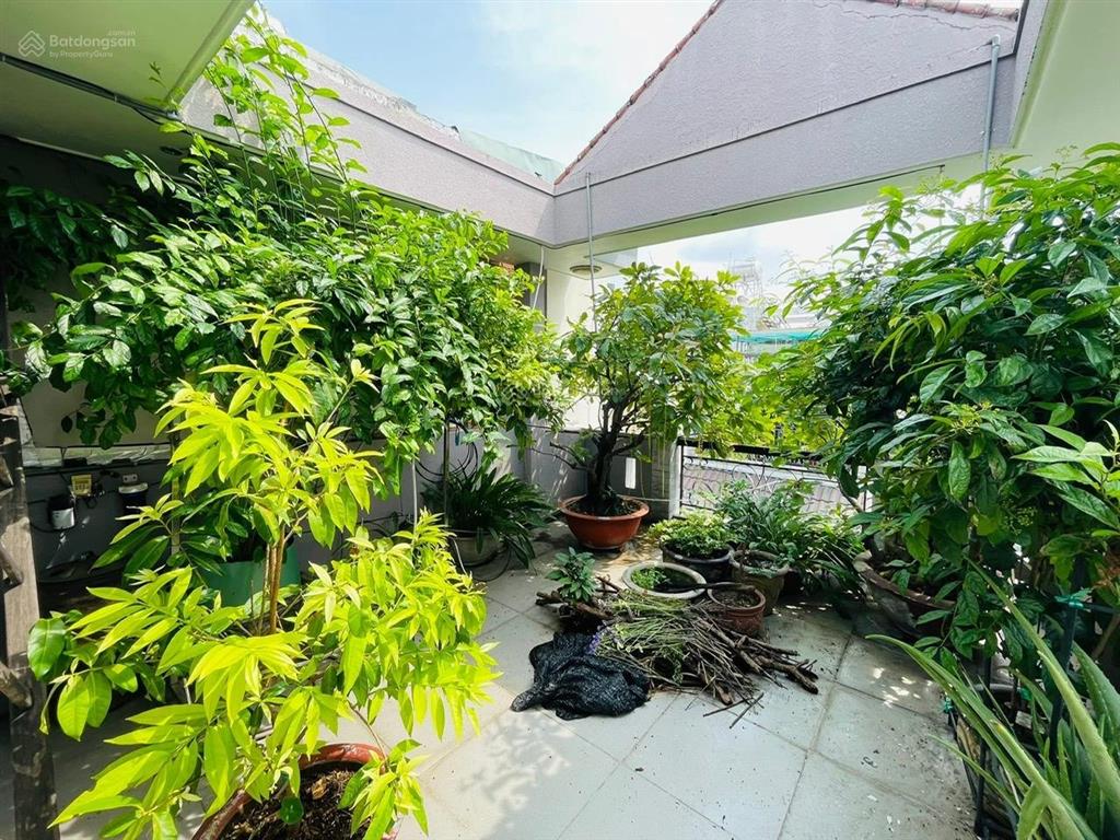 Vị trí đắc địa số 1 thanh xuân, 1 bước ra phố, thông số vàng, ôtô 3 hàng ở cửa, 60m2, hơn 18 tỷ