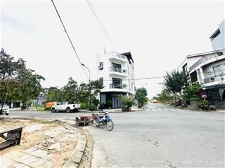 Bán vài lô đường 7m5 kề góc ngã tư trần minh tông và hoà minh 30 gần biển ra biển chỉ 50m