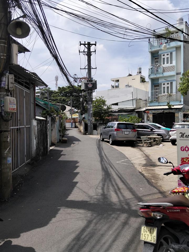 Nhà 2 tầng 83m2 4 x 23  2pn 2wc tại đường 185 ngay trung tâm phước long b quận 9.xe hơi tới nhà