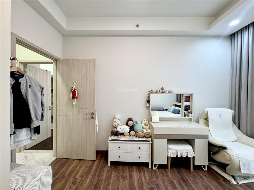 Mua bán căn hộ midtown m6 căn 2pn diện tích rộng, giá tốt  91m2  hđmb  suất nnn