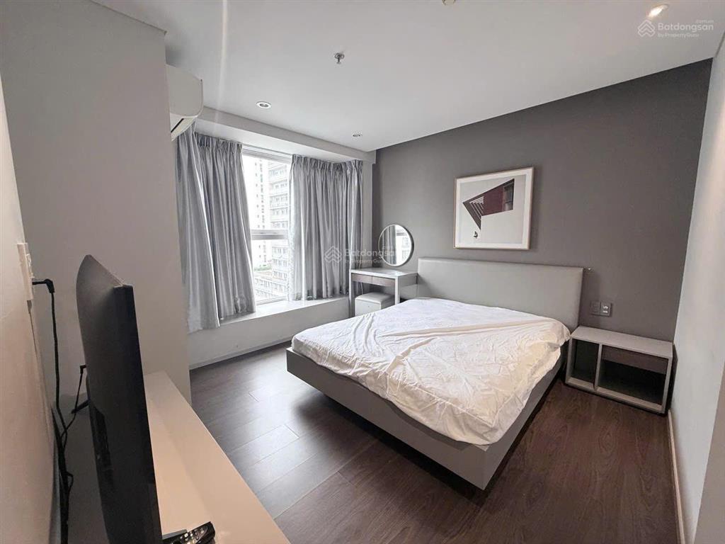 Mua bán căn hộ scenic 1  2pn view hồ bơi giá tốt nhất chốt trong tháng  110m2  2pn giá 10 tỷ