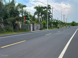 Bán lô đất cách biển hồ tràm chỉ 900m ngay khu nghỉ dưỡng happy gadern hồ tràm dt 303m2, giá 3,9 tỉ
