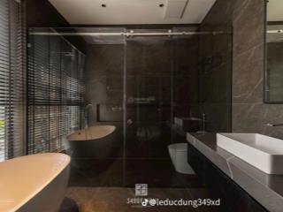 Bán villa hẻm 262 huỳnh văn bánh, p. 10, q. pn. dt 10x17m. cn 170m2 trệt 3 lầu. giá 68tỷ