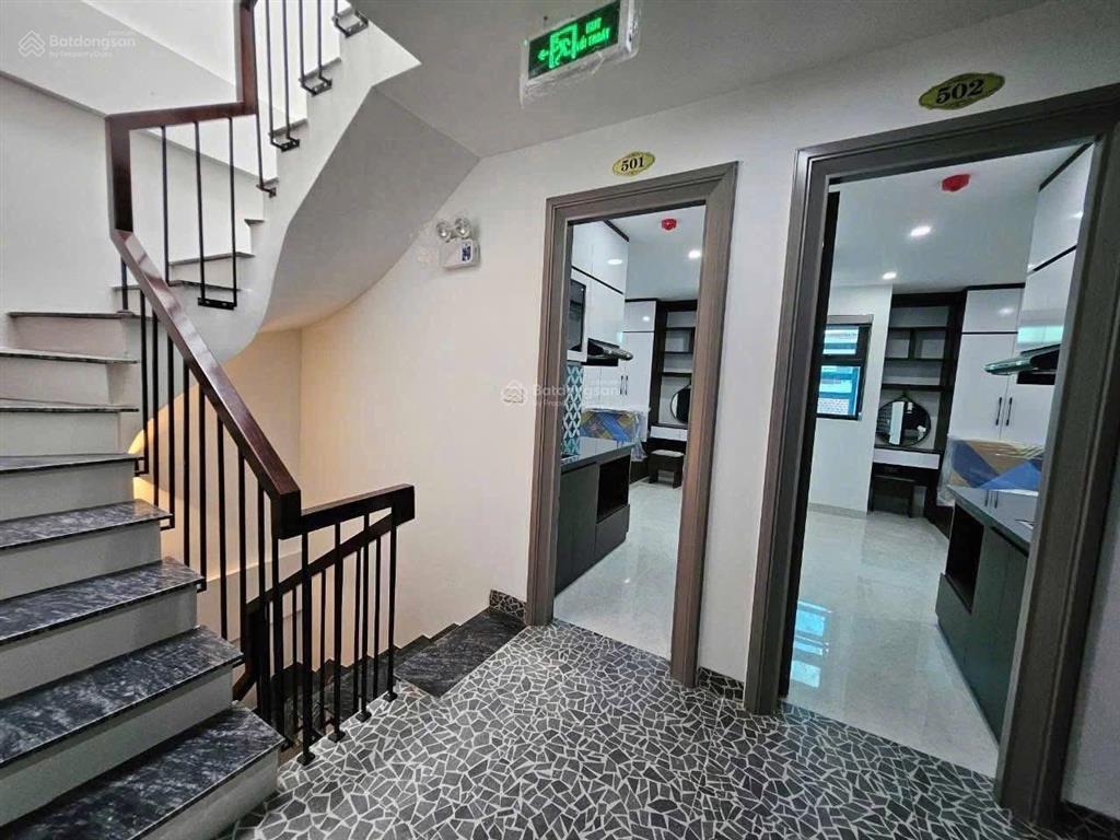 Trần cung 86m2 * 6 tầng mt 6m  21 tỷ cầu giấy 18 phòng dt 100 triệu, 10m ra ô tô tránh
