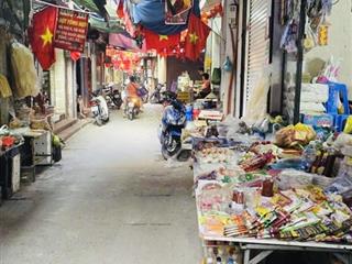 Chủ mót ! bán gấp chdv kim mã 52m2 * mt14m  7 tầng thang máy  11pkk full đồ  dt  50tr/th