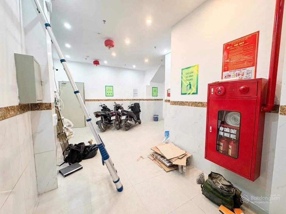 Chdv trường chinh dd  18pkk * 7 tầng, mt 7m  dt 90tr/th  2 thoáng  pccc&gpxd đầy đủ