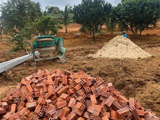Đất view hồ  full thổ cư, sổ riêng từng nền  giá từ 4,8 triệu/m2