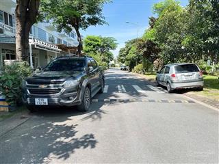 Sót lại duy nhất lô đất đẹp đường 10m vỉa hè, kdc vip nhất lê văn việttrung tâm q9.