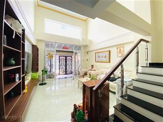 Nhà đẹp 75m2, 4 tầng, 3pn, hxh,ga62nn chợ, sát phú mỹ hưng sổ hồng riêng chỉ 7,9 tỷ