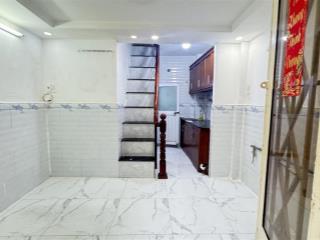 Hot! chỉ 2.35 tỷ. hẻm 3m, 3 tầng, 2pn, ngay tạ quang bửu, âu dương lân, phường 2, quận 8