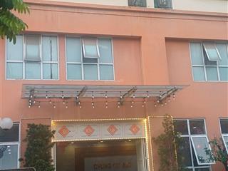 Bán căn hộ chung cư x2 mỹ đình 18 nguyễn cơ thạch 62m2 (2n2vs), giá 4,21 tỷ sẵn sổ nt  0948 886 ***