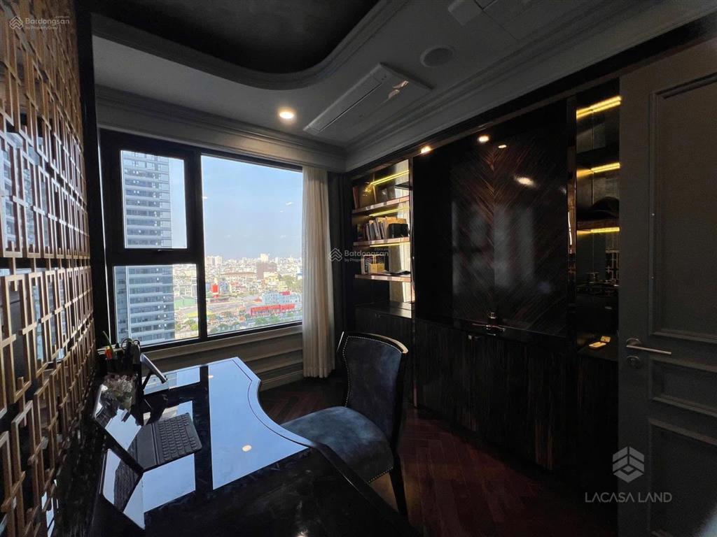 Cho thuê gấp ch 80m2, 2pn, 2wc, giá chỉ 16 triệu tại newton residence, phú nhuận.  0933 813 ***.