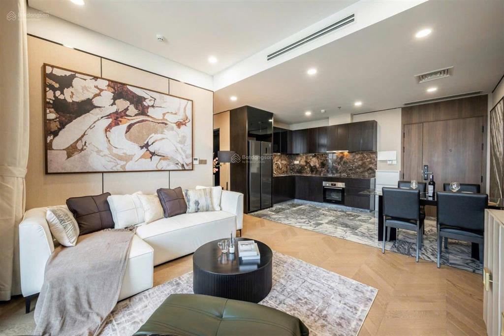 Chủ ngộp cần bán căn 2pn, 1wc, 63m2, 4tỷ5, giá rẻ nhất khu vực tại park legend, hoàng văn thụ