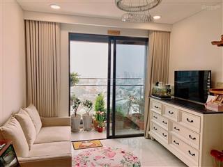 Cho thuê ch 1pn, 1wc, 55m2, 10 triệu, view sông thoáng mát, tại screc tower  quận 3, cho thuê gấp!