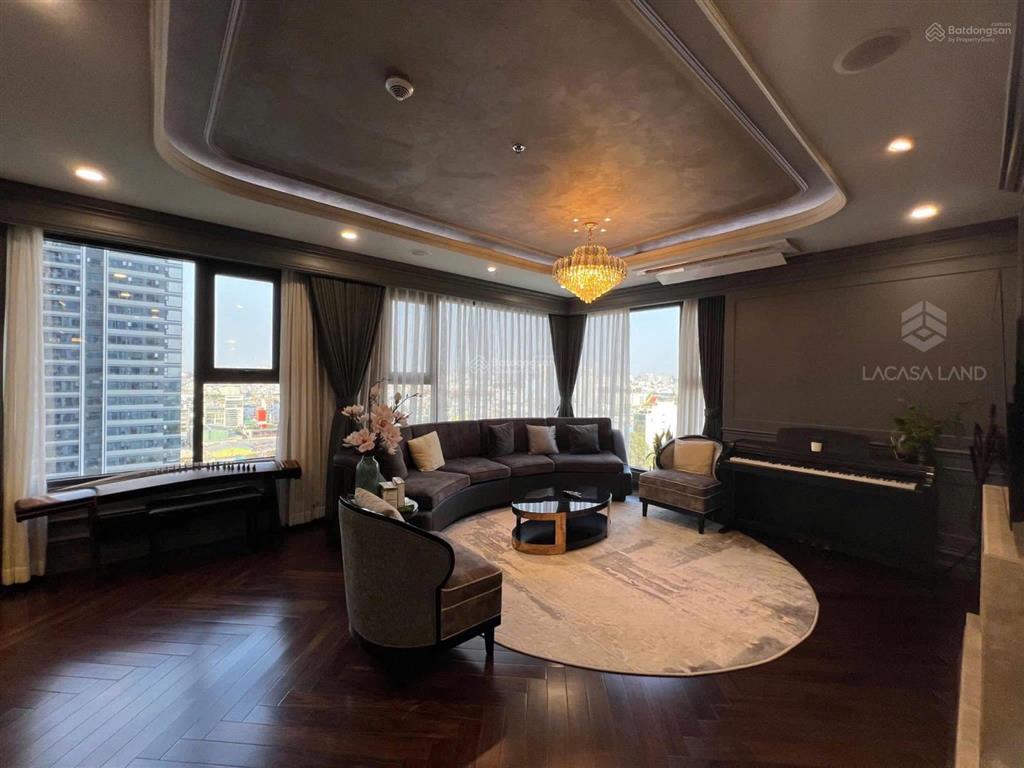 Cho thuê căn hộ chung cư tại kingdom 101, 17 triệu, 78 m2, 2pn/2wc, nhà đẹp.  0933 813 *** đức