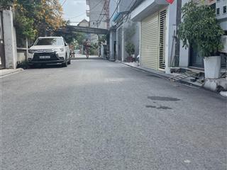 Nhà đẹp 4 tầng, 93m thổ cư, full nội thật sịn sò, ấp sáp mai đông anh, oto tránh