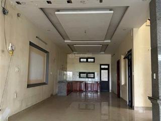 Chào bán biệt thự view hồ mt phạm viết chánh  hoà thọ đông  cẩm lệ