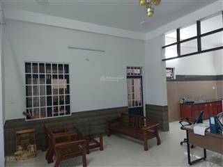 Bán nhà 2 tầng mt lê thạch kẹp cống  hoà an  cẩm lệ
