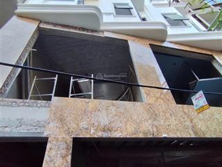 Toà ccmn mặt ngõ thông phố khương thượng  ngã tư sở  102m2 x 8 tầng xây mới
