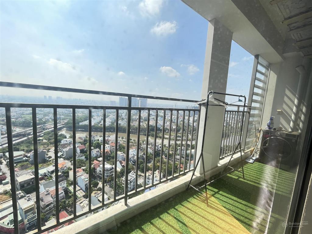 Spa for sale  bán căn 2pn ban công dài view sông đông nam mát mẻ the sun avenue 7,6 tỷ bao hết