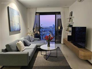 Bán căn góc 2pn full nội thất đẹp, lầu cao giá tốt  one verandah. sẵn sổ hồng