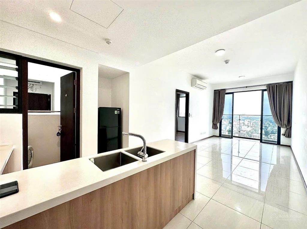 Bán nhanh căn 1pn lầu cao view sông đông nam 6.1 tỷ all in  one verandah