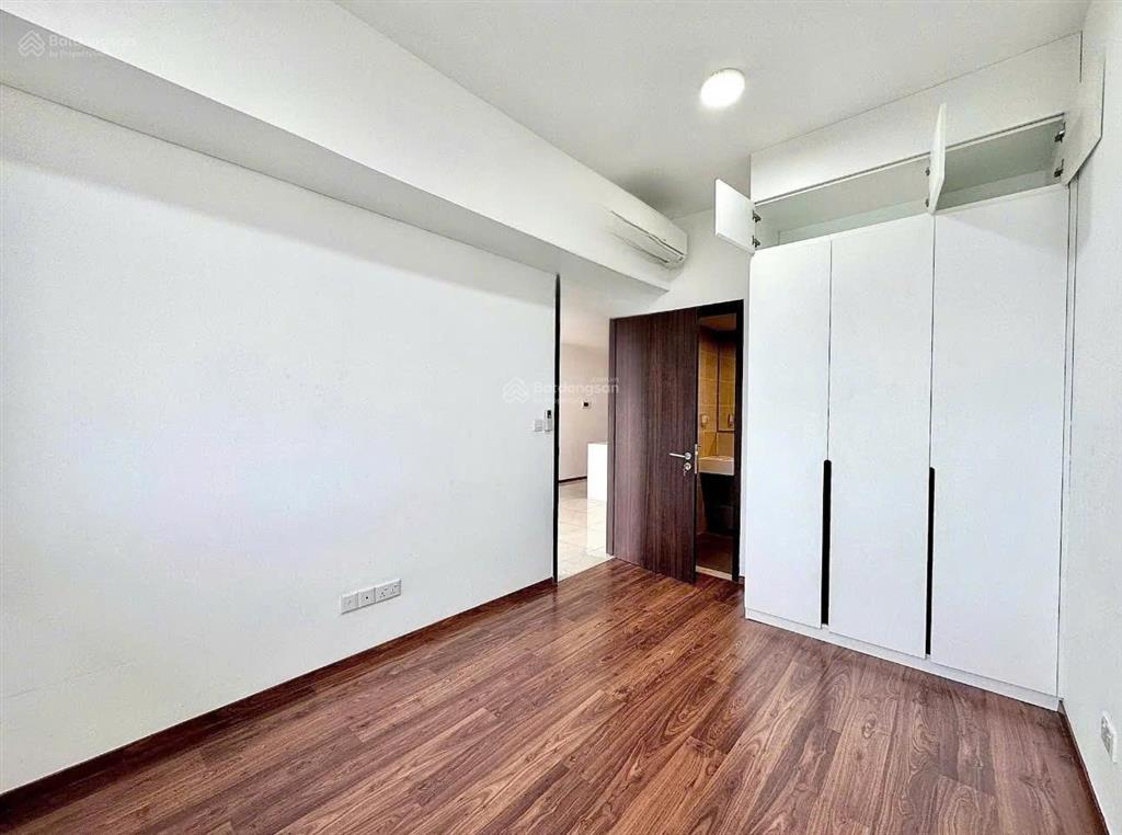 Bán nhanh căn 1pn lầu cao view sông đông nam 6.1 tỷ all in  one verandah