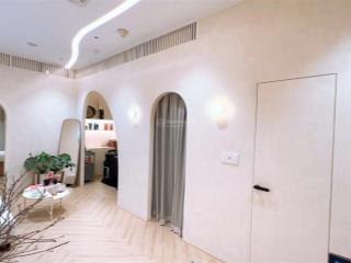 Sẵn sổ hồng lâu dài, bán nhanh studio  the sun avenue giá tốt 4.125 tỷ bao hết  48.36m2