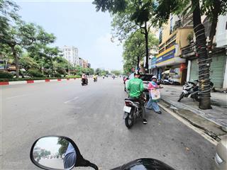 Bán khách sạn 4 sao mặt phố đại cồ việt  trần khát chân doanh thu khủng giấy phép kd đầy đủ