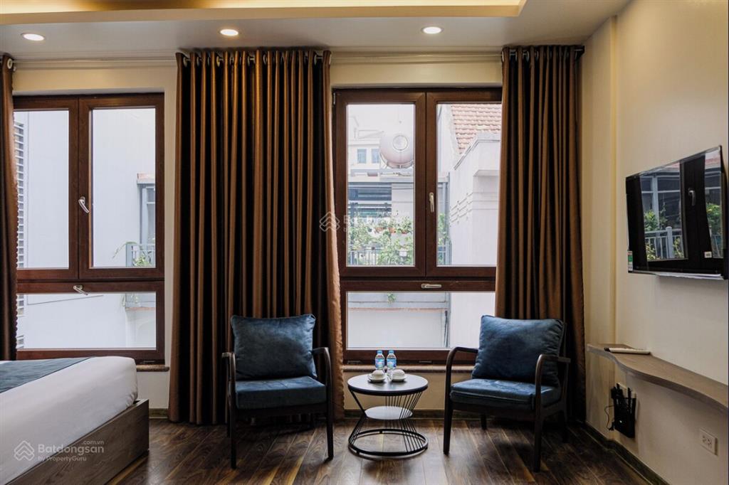 Tòa căn hộ dịch vụ trung tâm ba đình  vạn phúc vạn bảo  dòng tiền 2,2 tỷ/năm  khu quan chức qđ